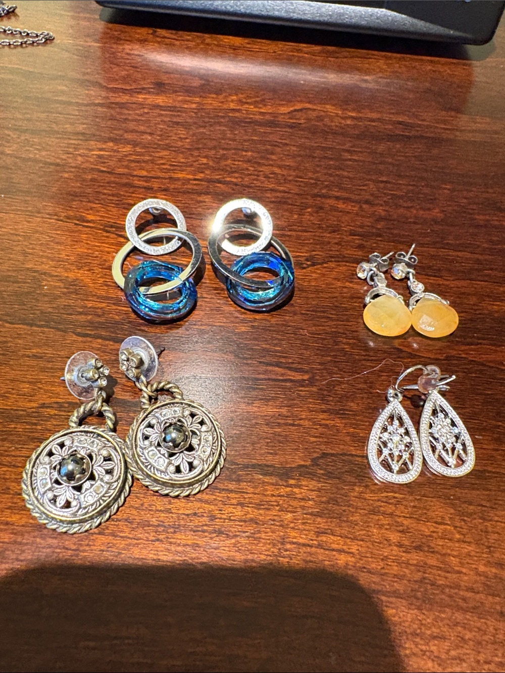Earrings multiple pairs
